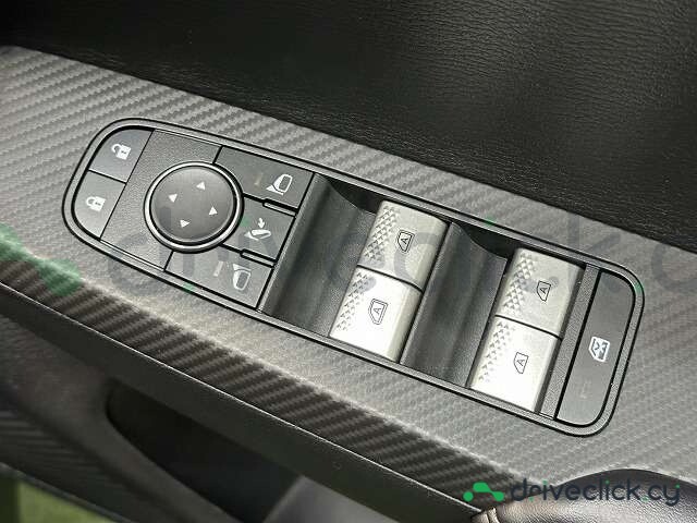 Mitsubishi Outlander Black