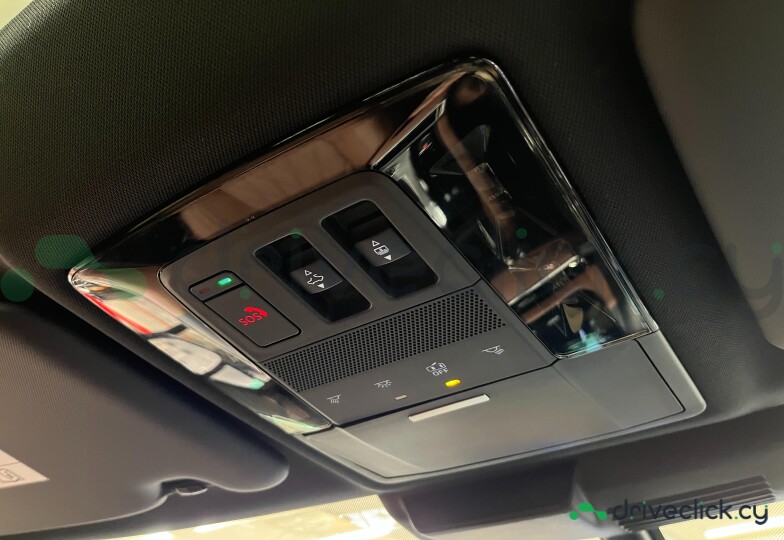 Mitsubishi Outlander White
