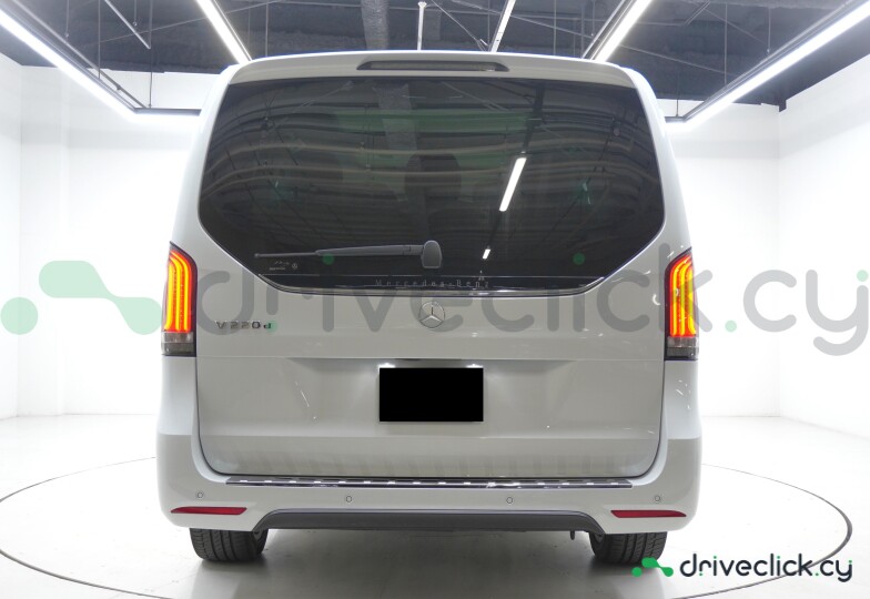 Mercedes V-class Белый