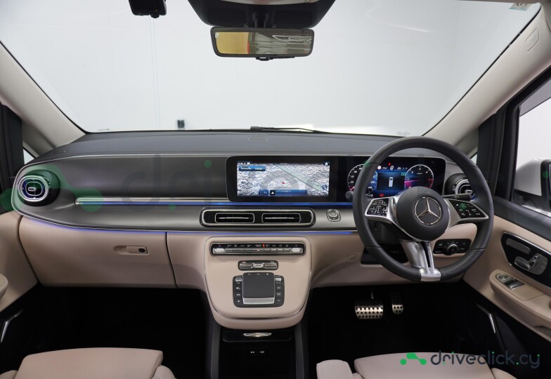 Mercedes V-class Белый