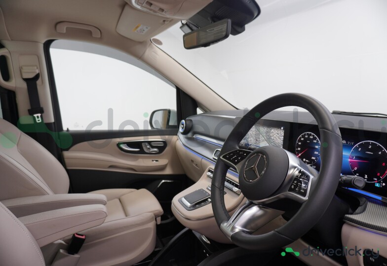 Mercedes V-class Белый