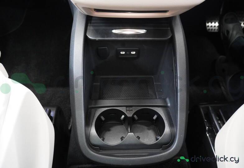 Mercedes V-class Белый