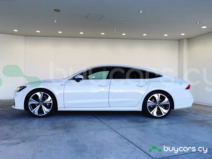 Audi A7 Белый