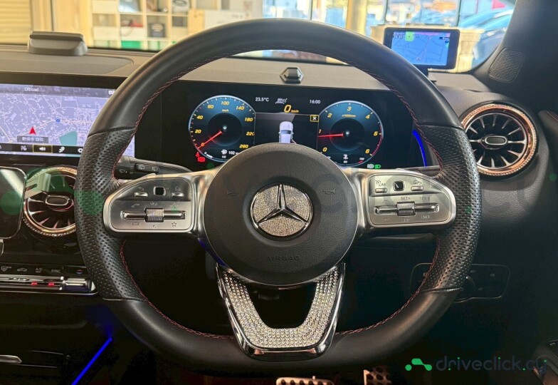 Mercedes GLB-class White