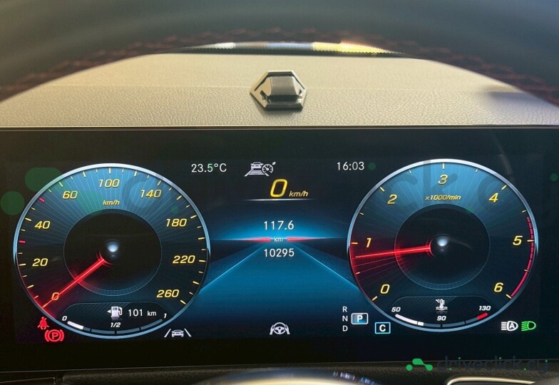 Mercedes GLB-class White