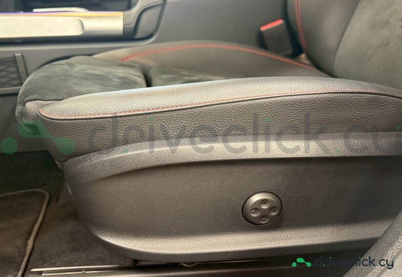 Mercedes GLB-class White