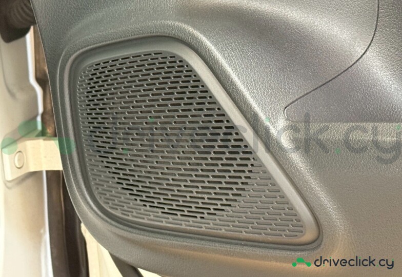 Mercedes GLB-class White
