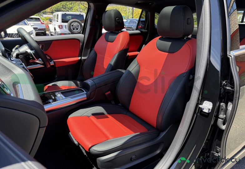 Mercedes GLA-class Black
