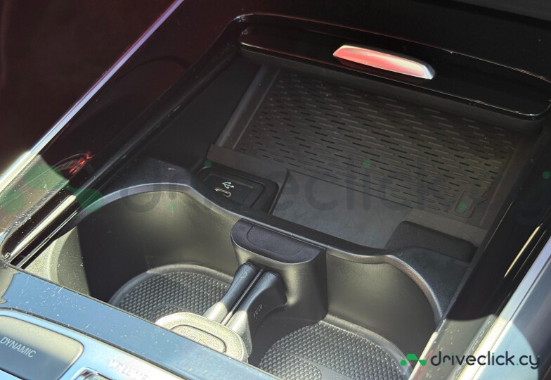 Mercedes GLA-class Black