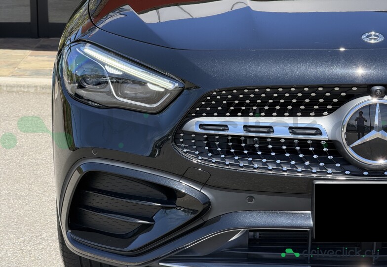 Mercedes GLA-class Black