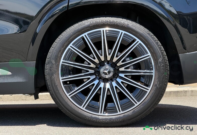 Mercedes GLA-class Black