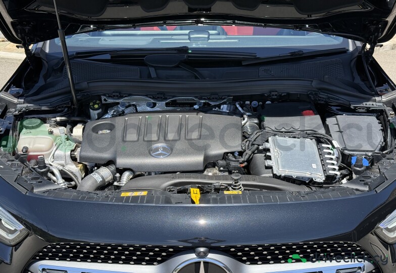 Mercedes GLA-class Black