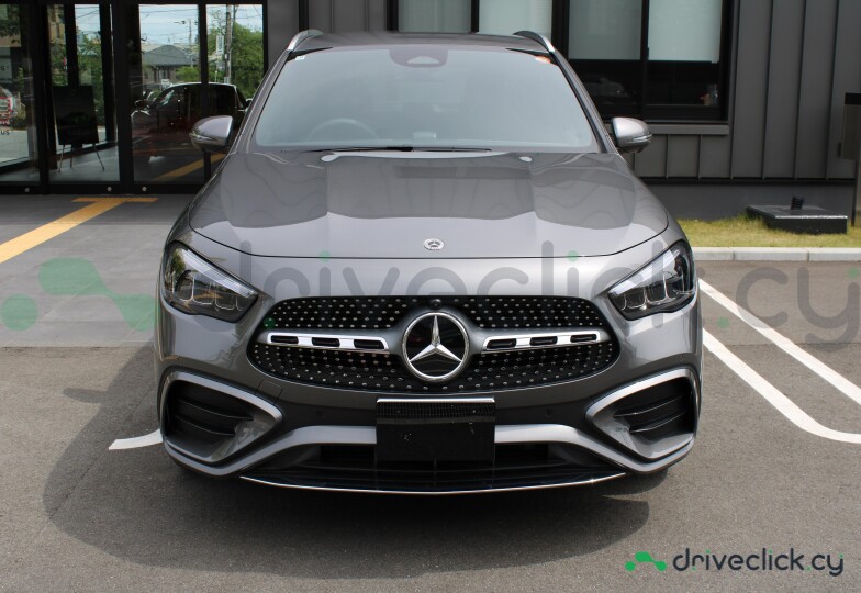 Mercedes GLA-class Grey