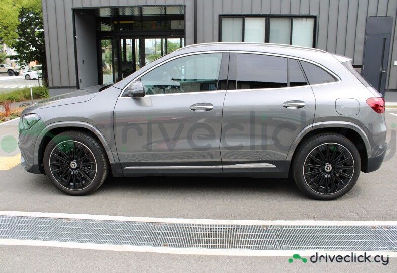 Mercedes GLA-class Grey