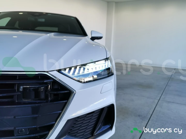 Audi A7 Белый