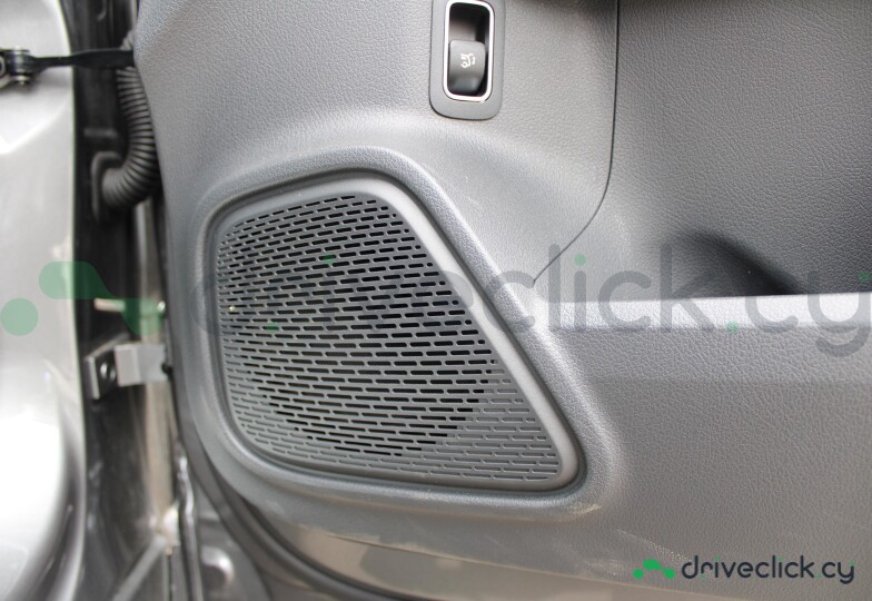 Mercedes GLA-class Grey