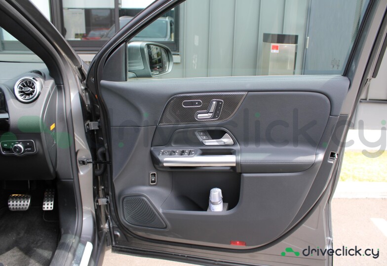 Mercedes GLA-class Grey
