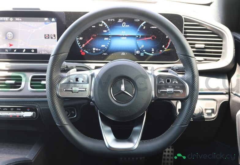 Mercedes GLE-class White