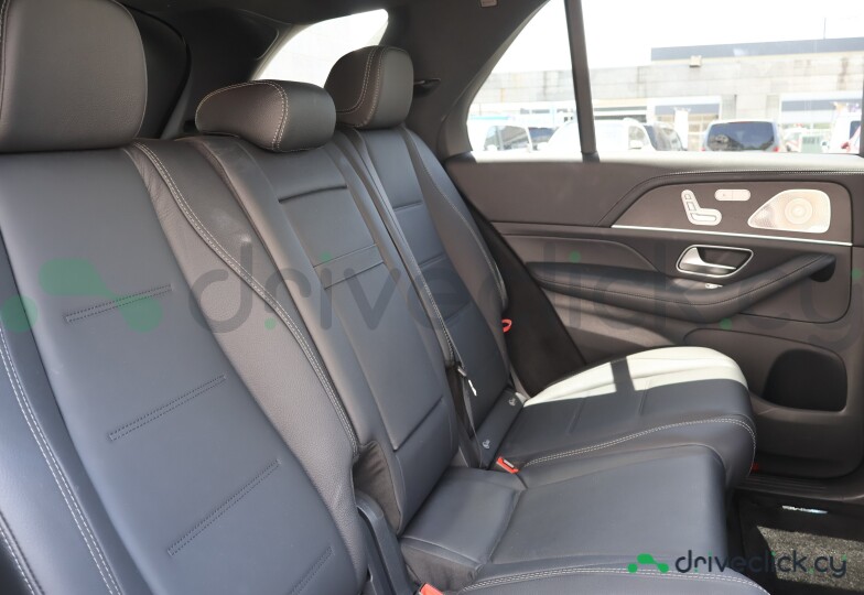 Mercedes GLE-class White