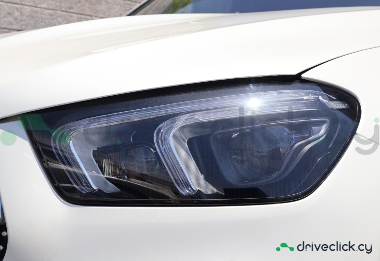 Mercedes GLE-class White