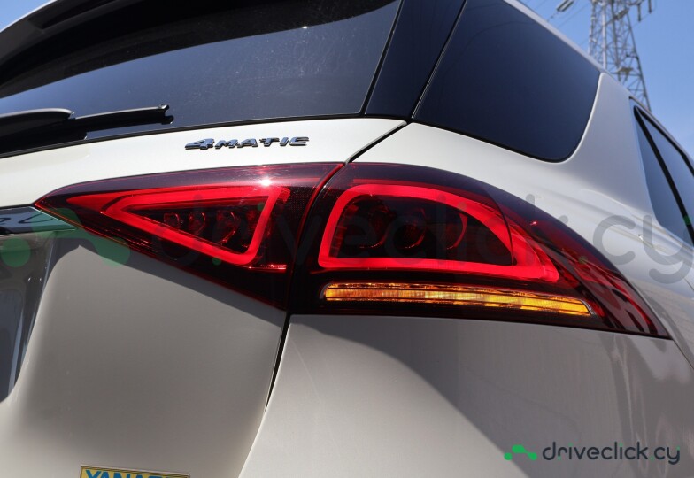 Mercedes GLE-class White