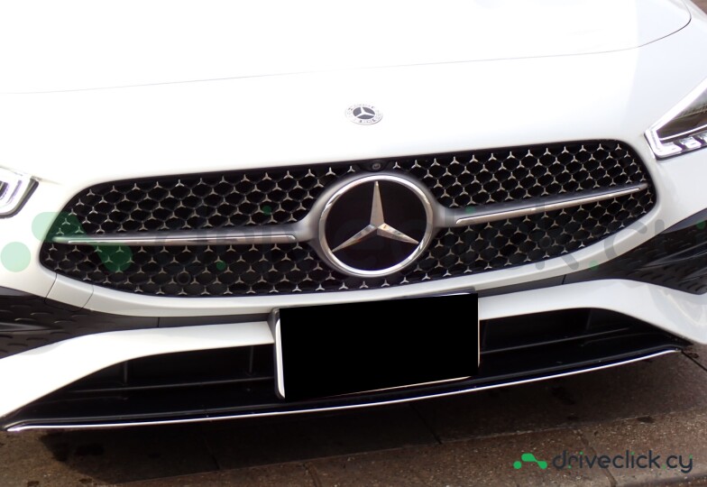 Mercedes CLA-class White