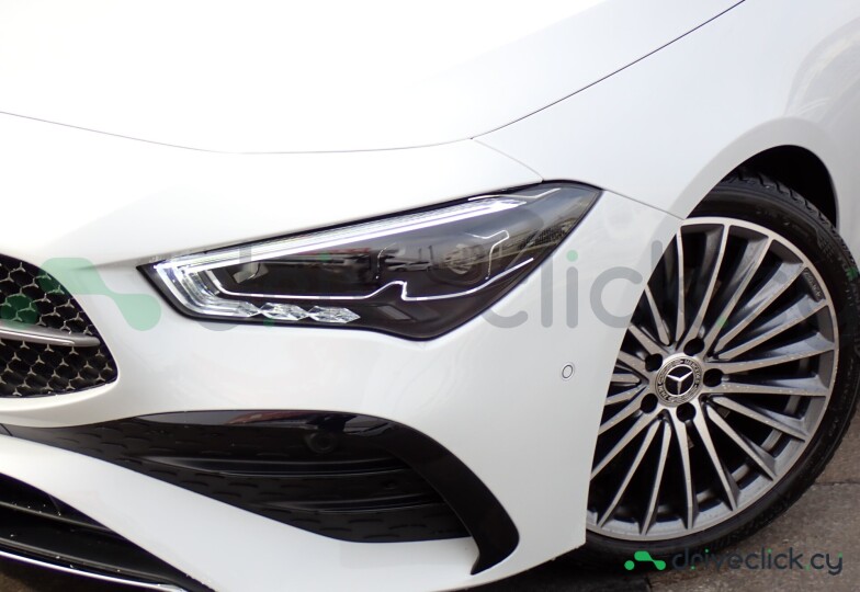 Mercedes CLA-class White