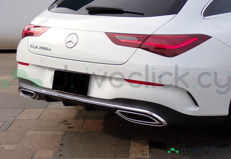 Mercedes CLA-class White