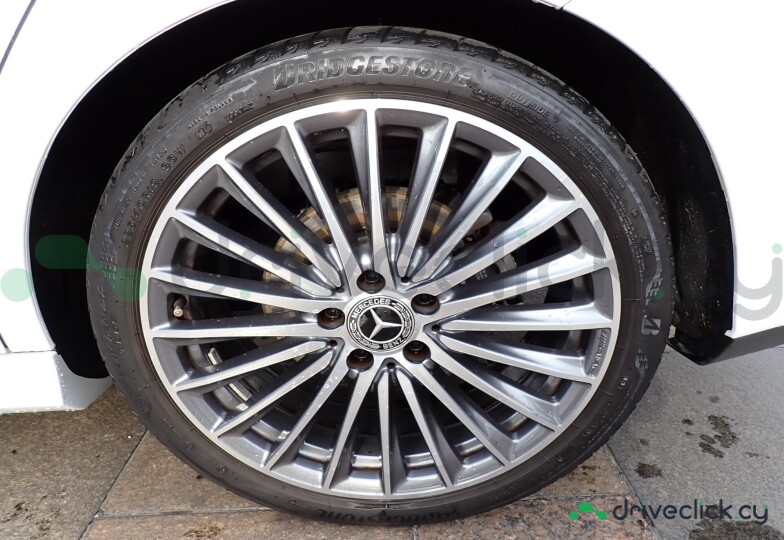 Mercedes CLA-class White