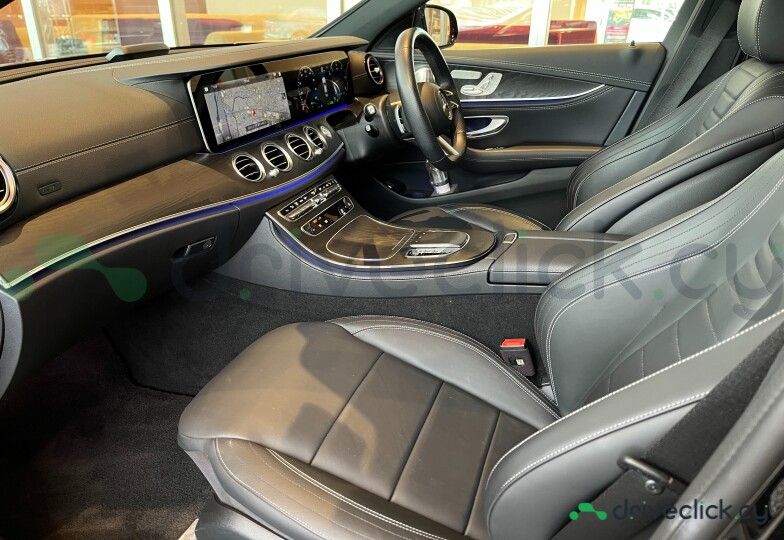 Mercedes E-class Черный