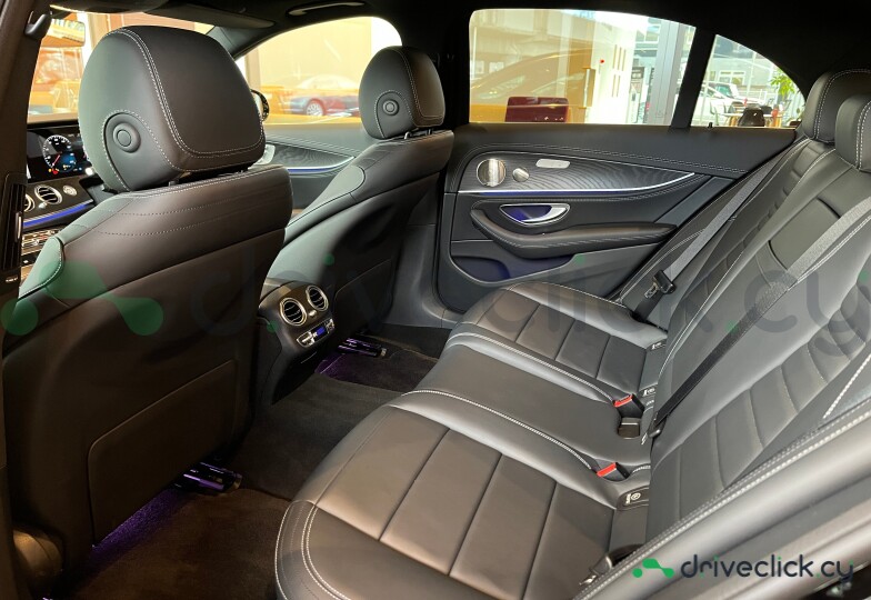 Mercedes E-class Черный