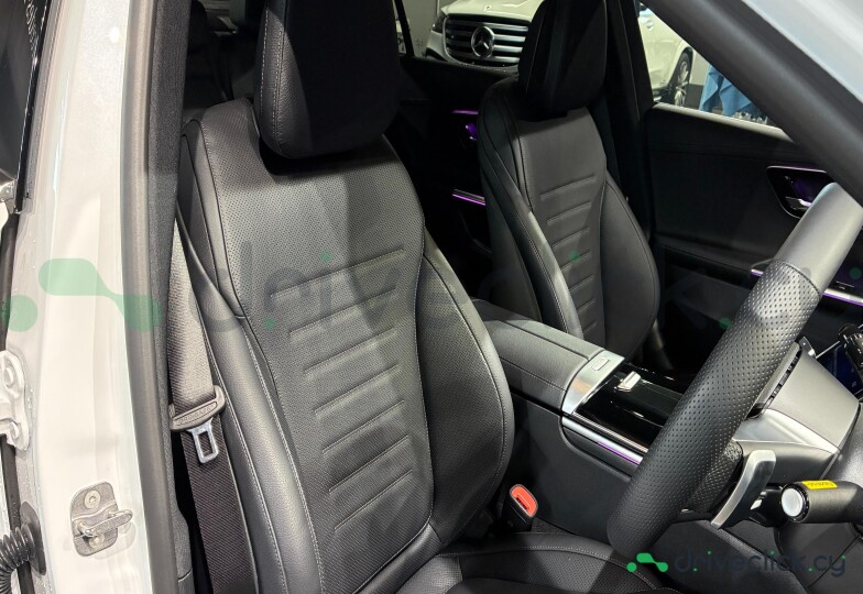 Mercedes C-class Белый