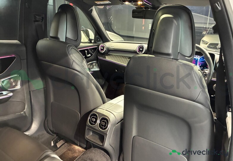 Mercedes C-class Белый