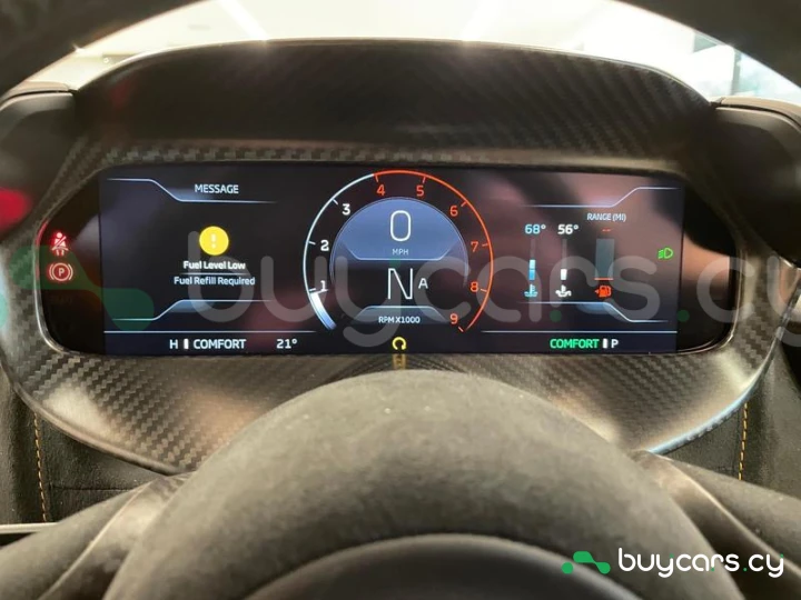 McLaren 750S Оранжевый