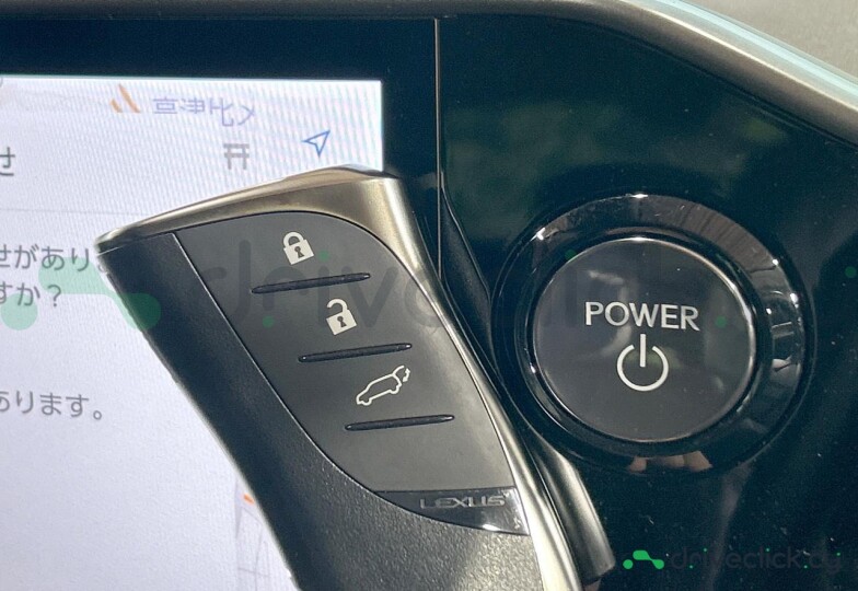 Lexus NX Серый