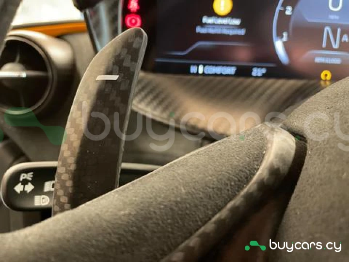 McLaren 750S Оранжевый