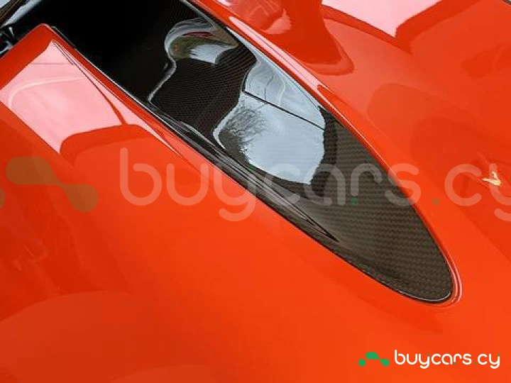 McLaren 750S Оранжевый