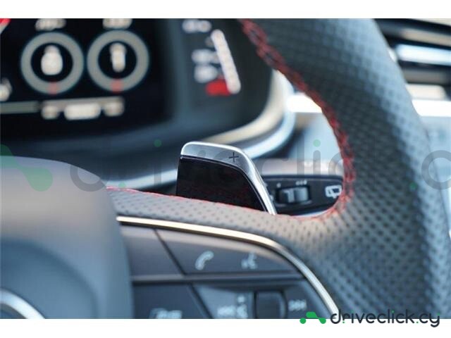 Audi RS Q8 Grey