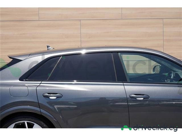 Audi RS Q8 Grey