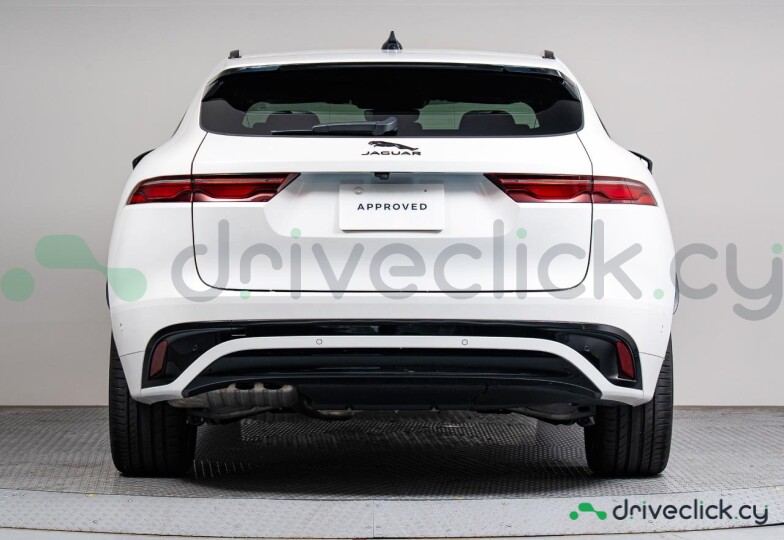 Jaguar F-Pace White