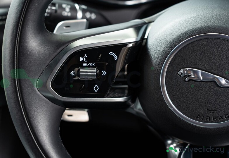 Jaguar F-Pace White