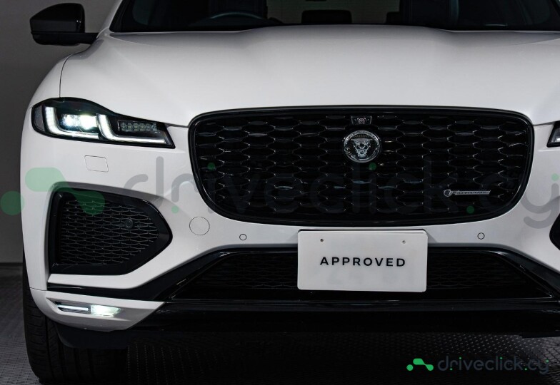 Jaguar F-Pace White