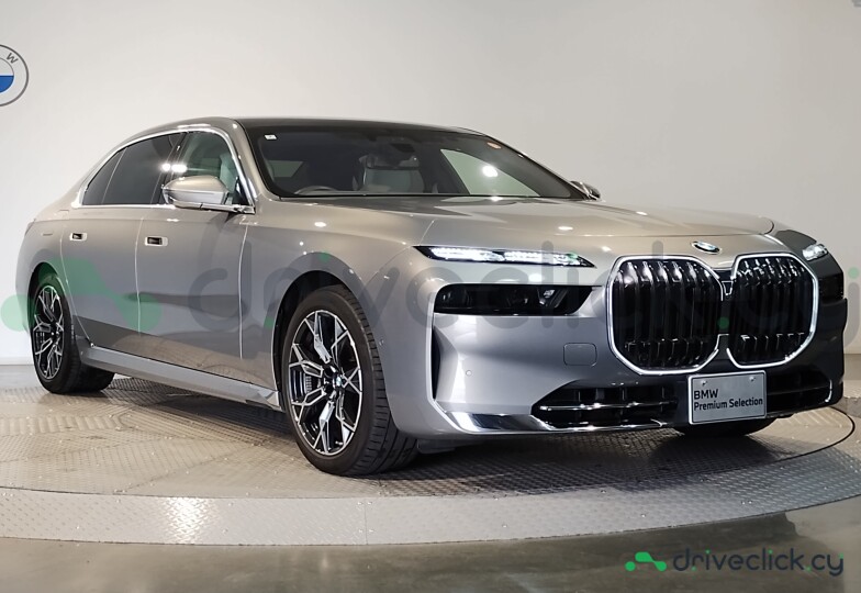 BMW 7 series Grey