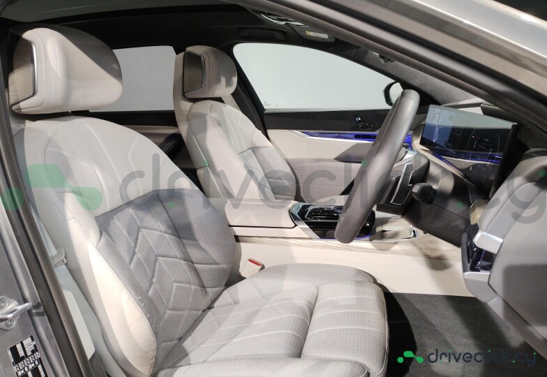 BMW 7 series Grey