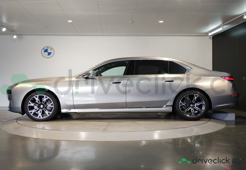BMW 7 series Grey