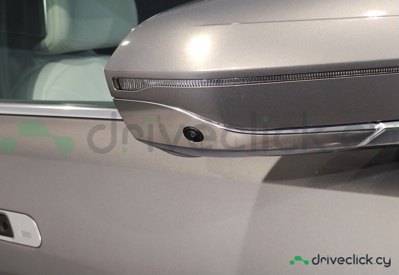 BMW 7 series Grey