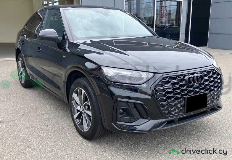 Audi Q5 Sportback Черный