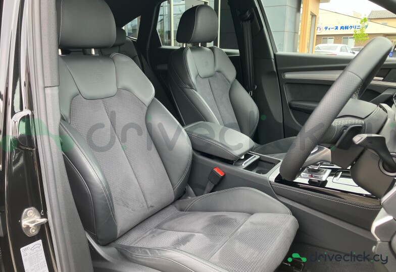 Audi Q5 Sportback Черный