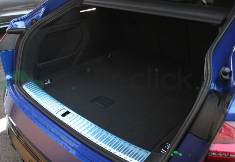Audi Q8 Sportback e-tron Blue