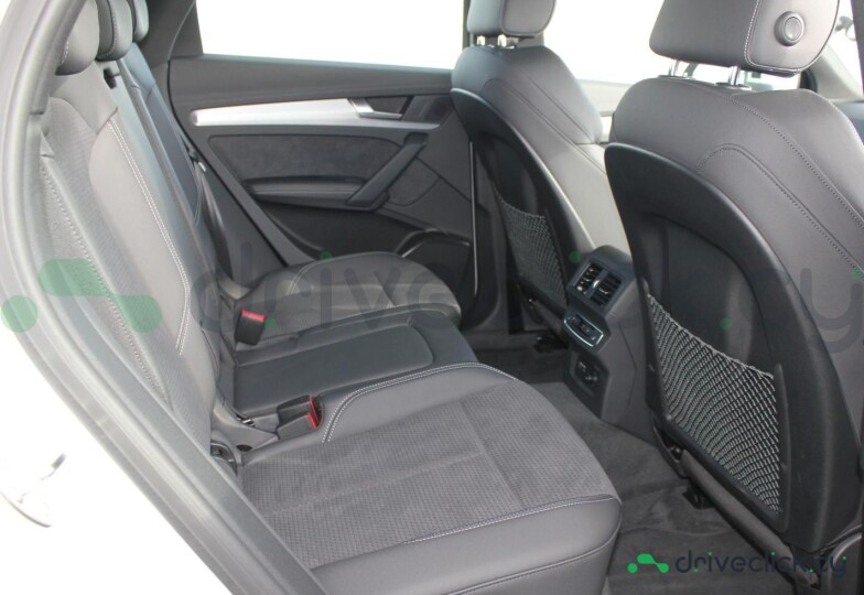 Audi Q5 Sportback Белый